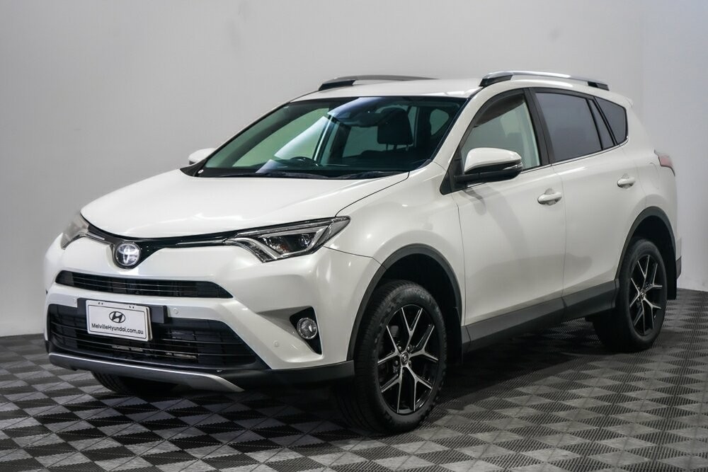 Toyota Rav4 image 4