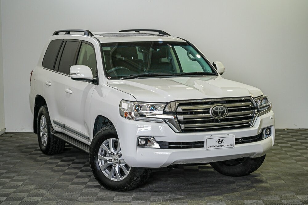 Toyota Landcruiser image 1