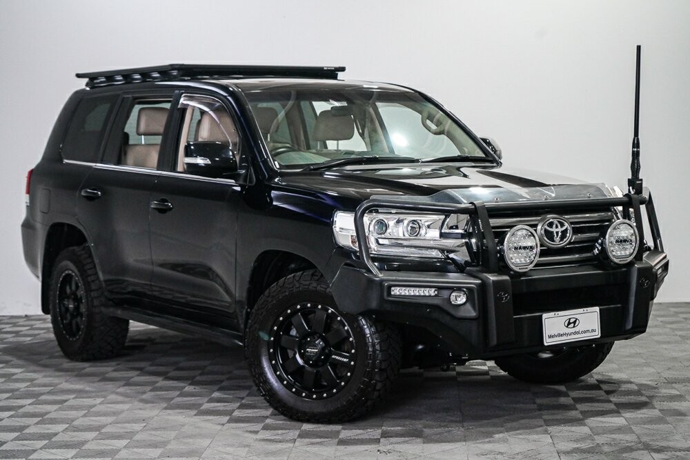 Toyota Landcruiser image 1