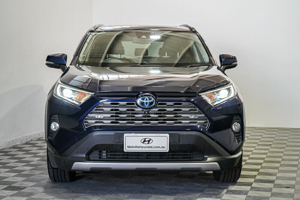 Toyota Rav4 image 3