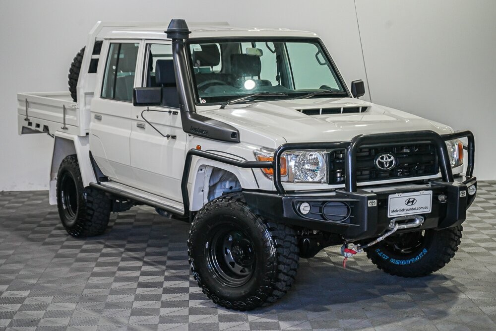 Toyota Landcruiser image 1
