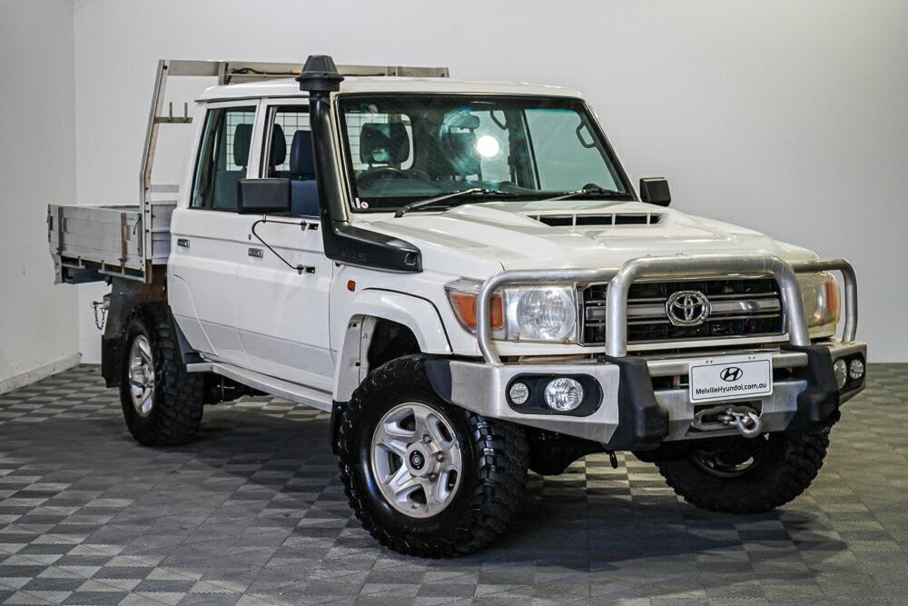 Toyota Landcruiser image 1