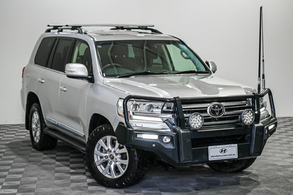Toyota Landcruiser image 1