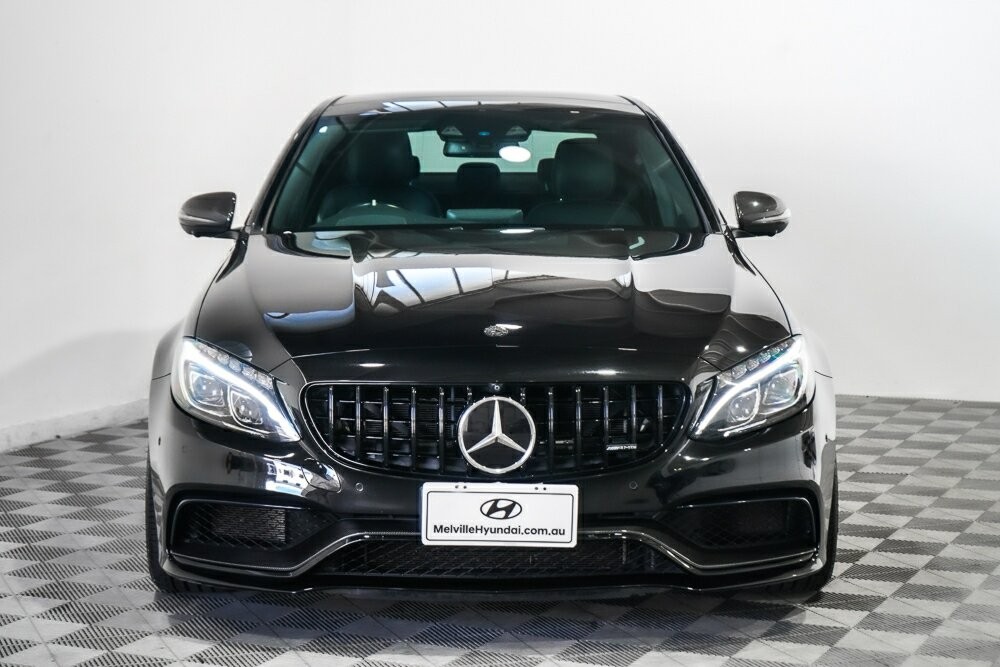 Mercedes Benz C-class image 3