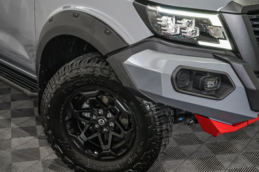 Nissan Navara image 2