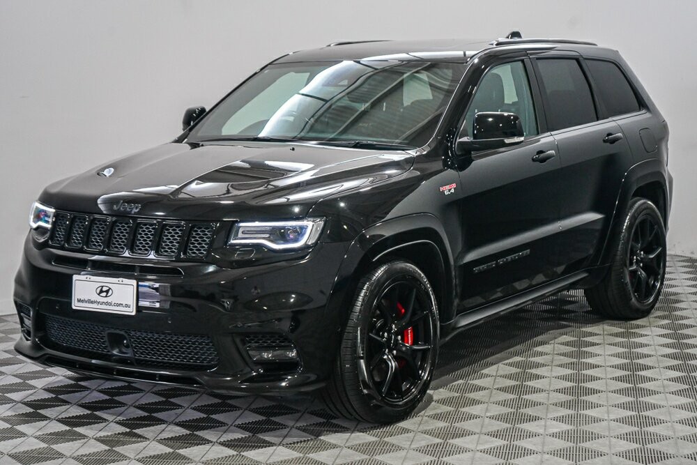 Jeep Grand Cherokee image 4