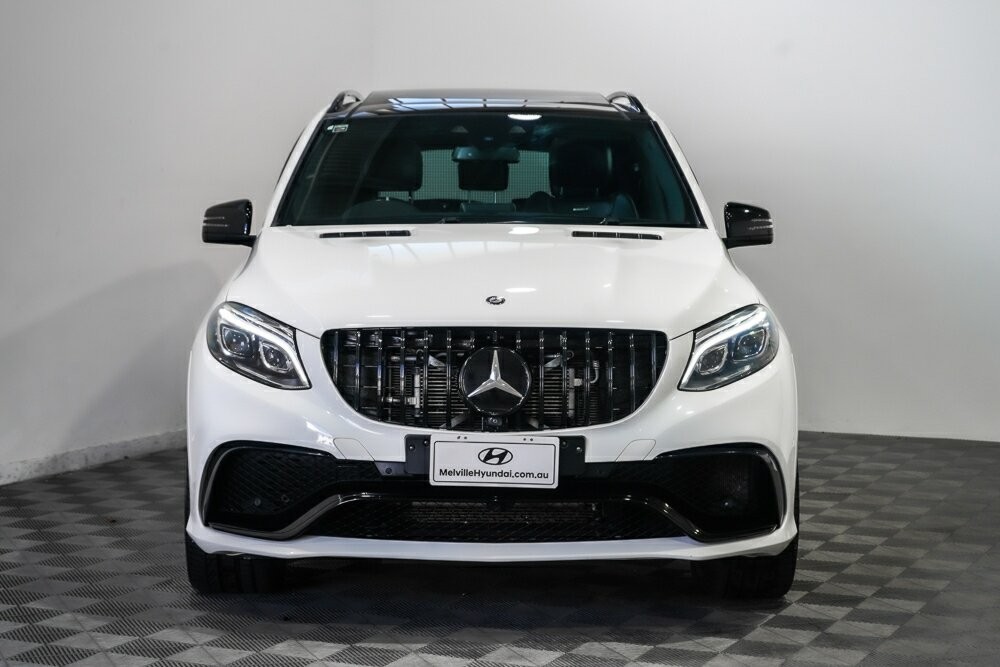 Mercedes Benz Gle-class image 3
