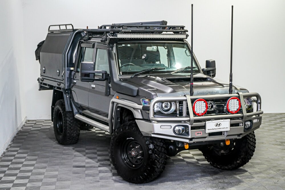 Toyota Landcruiser image 1