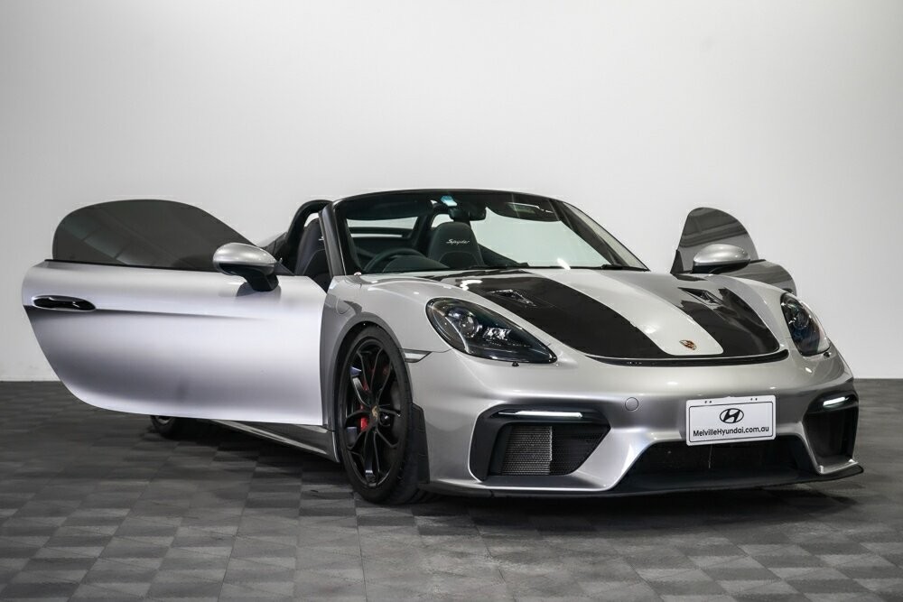 Porsche 718 image 4