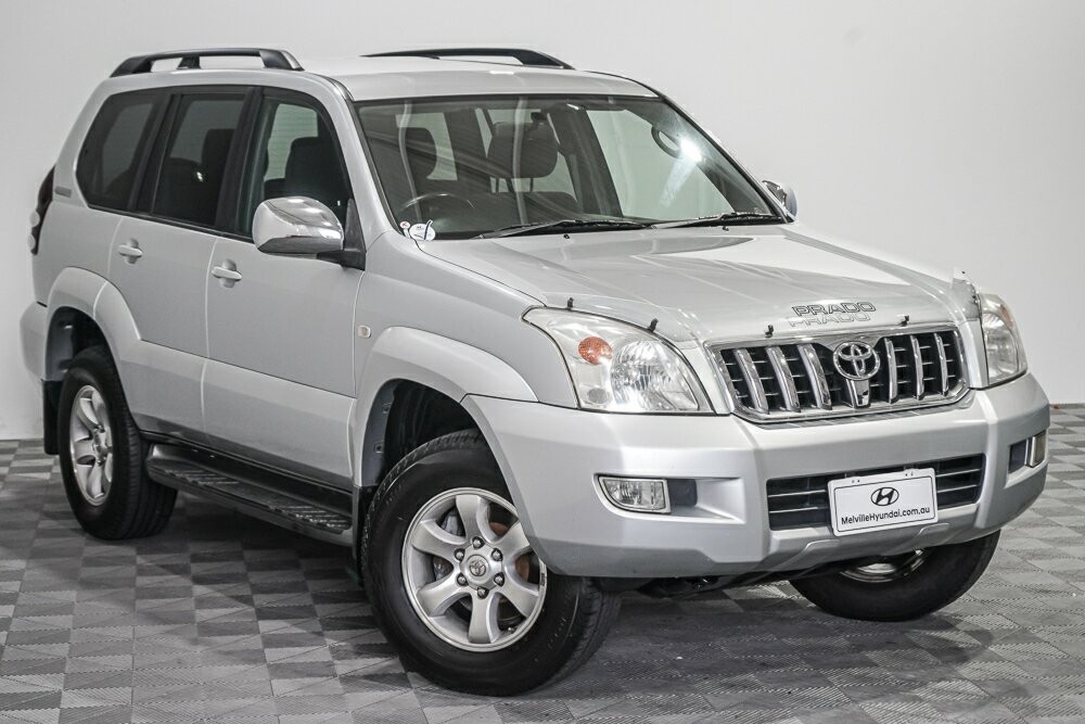 Toyota Landcruiser Prado image 1