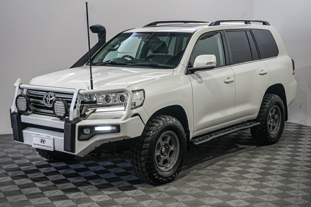 Toyota Landcruiser image 4