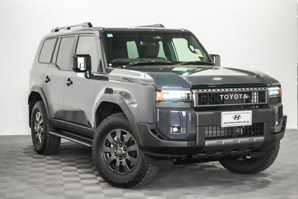 Toyota Landcruiser Prado image 1