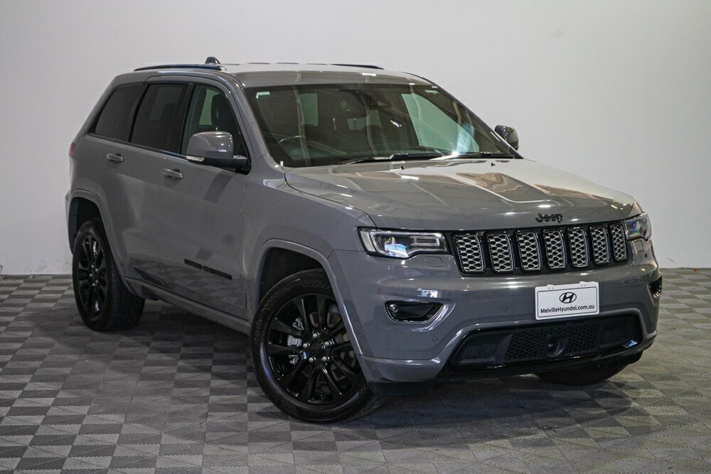 Jeep Grand Cherokee image 1