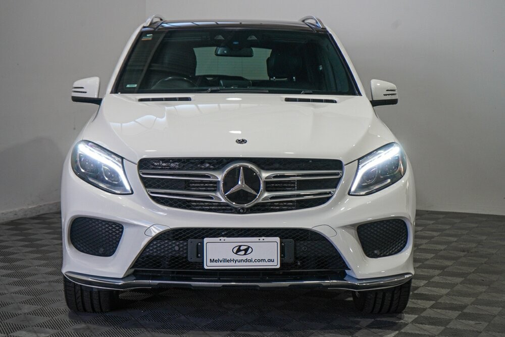 Mercedes Benz Gle-class image 4