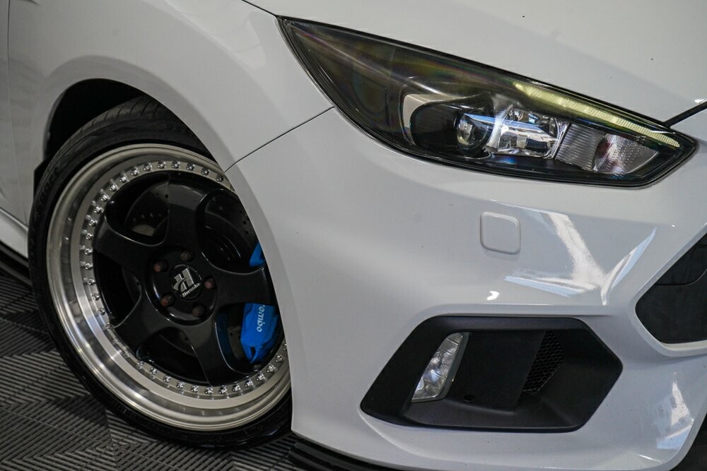 Ford Focus image 2