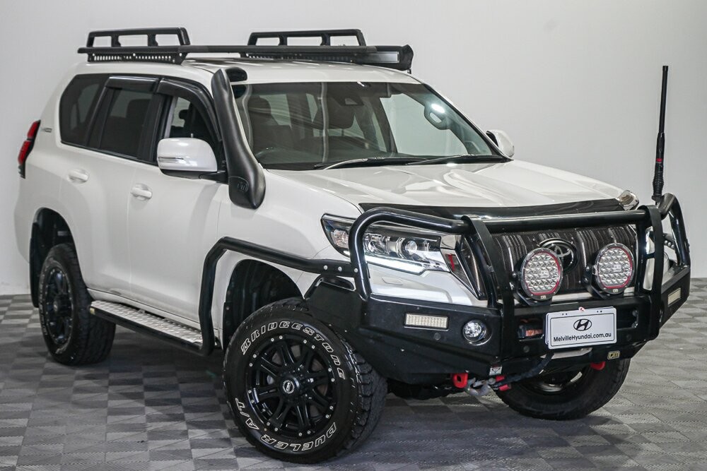 Toyota Landcruiser Prado image 1