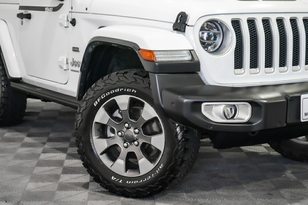 Jeep Wrangler image 2