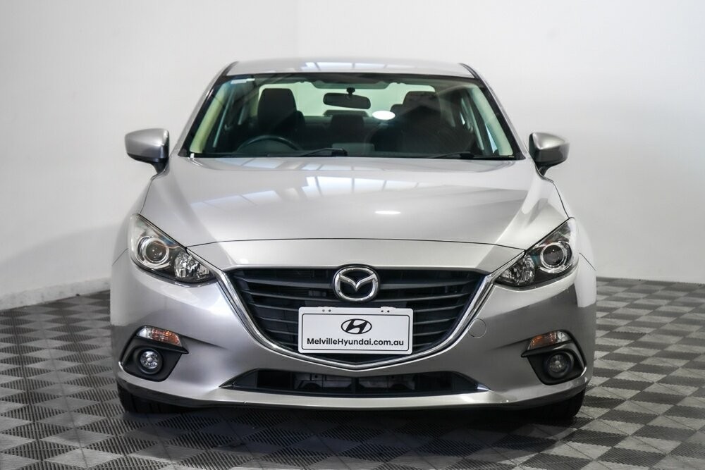 Mazda 3 image 3