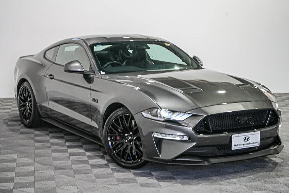 Ford Mustang image 1