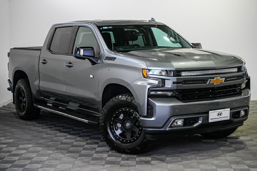 Chevrolet Silverado image 1