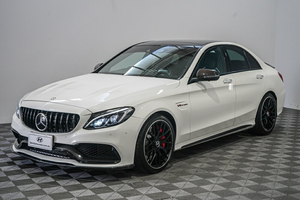 Mercedes Benz C-class image 4