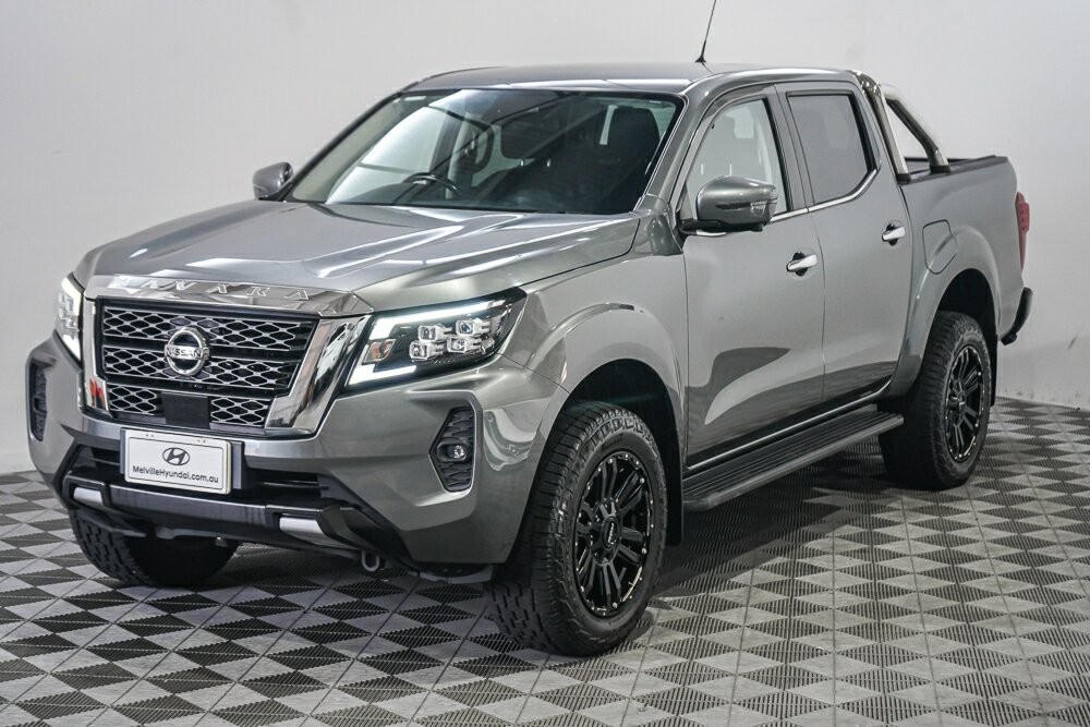 Nissan Navara image 4