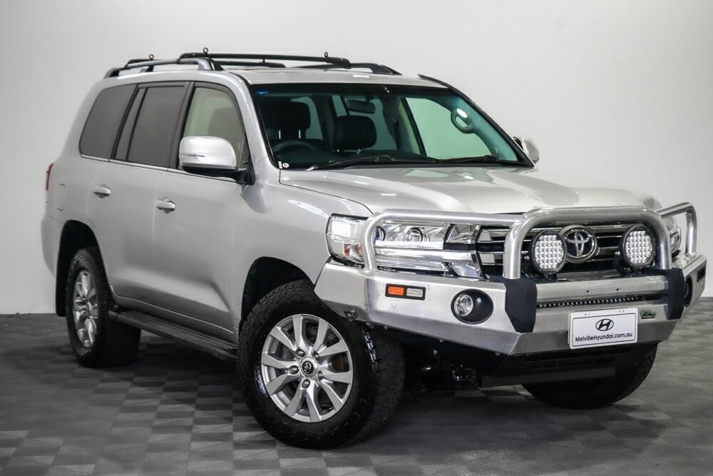 Toyota Landcruiser image 1