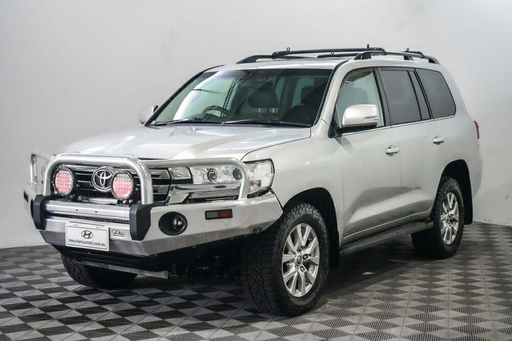 Toyota Landcruiser image 4