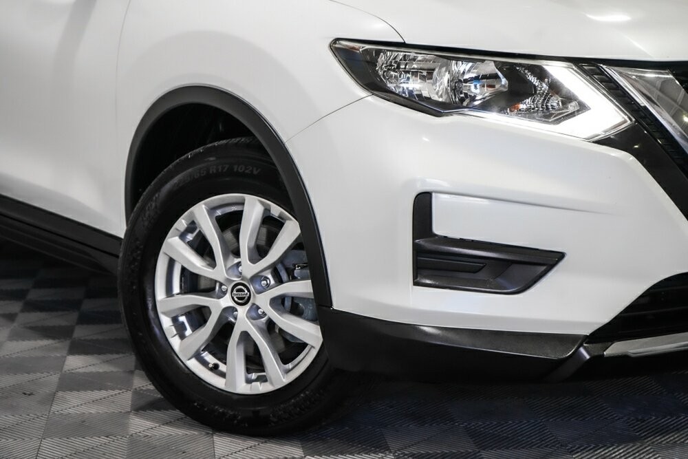 Nissan X-trail image 2