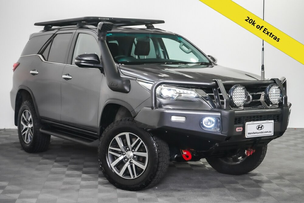 Toyota Fortuner image 1