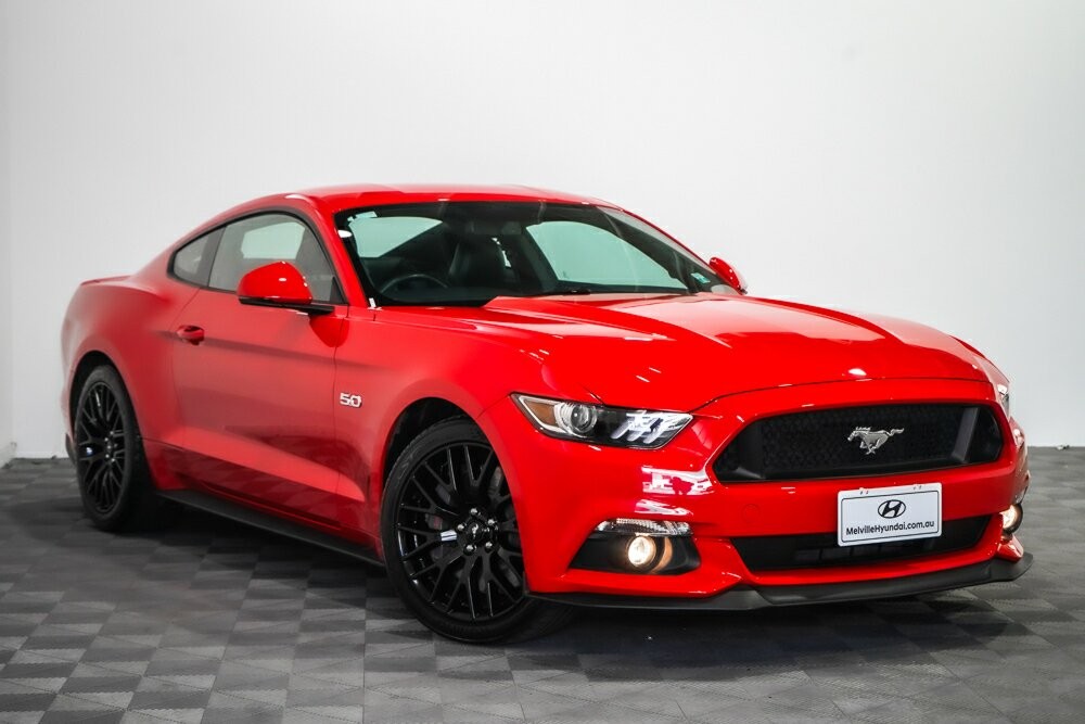 Ford Mustang image 2