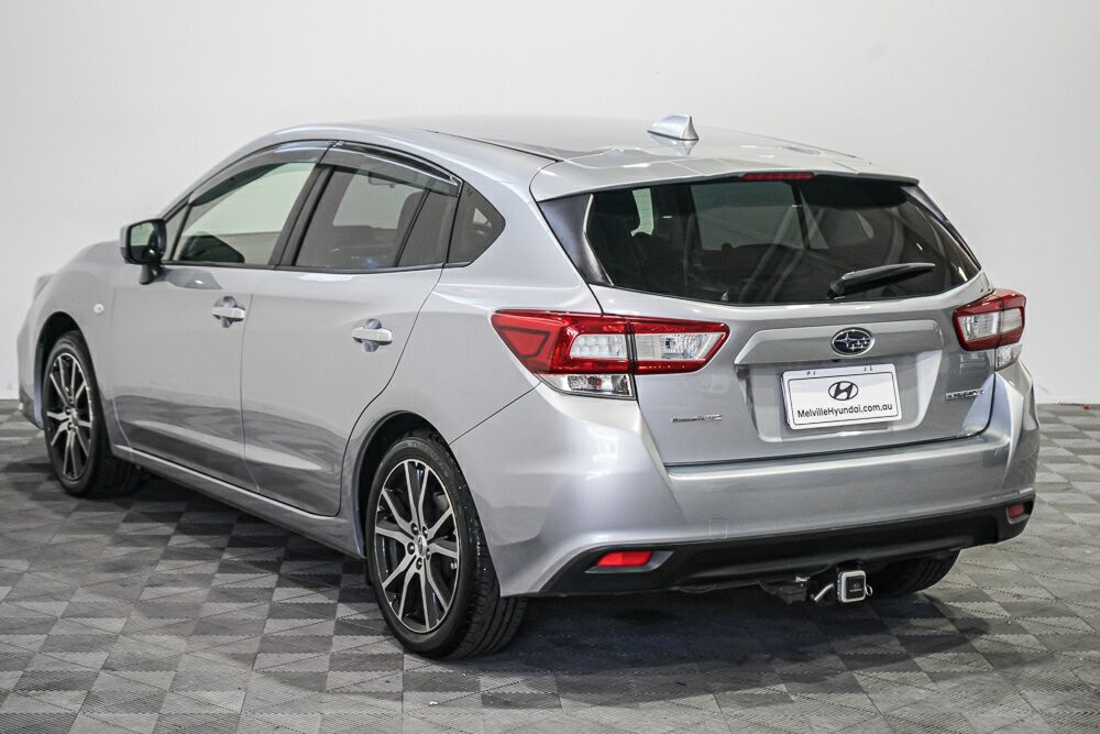 Subaru Xv image 3