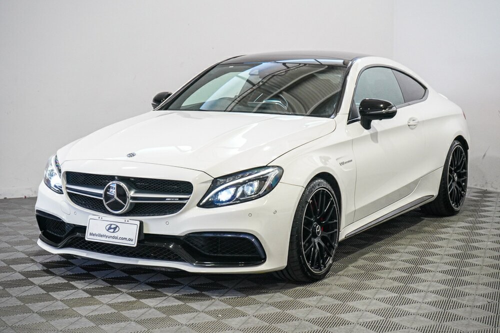 Mercedes Benz C-class image 4
