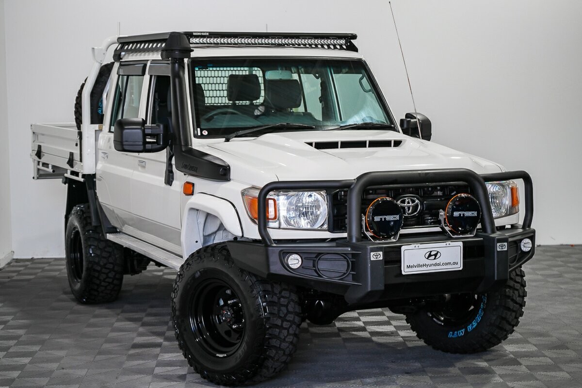 Toyota Landcruiser image 1