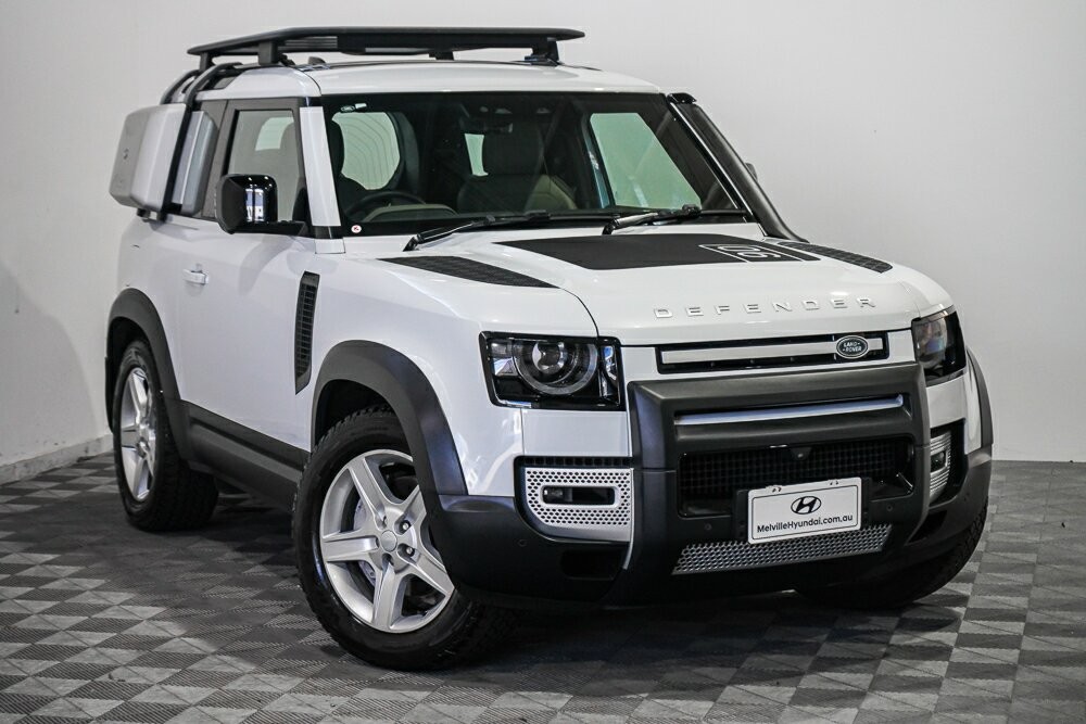 Land Rover Defender image 1