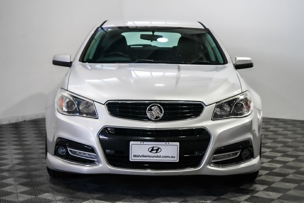 Holden Commodore image 3