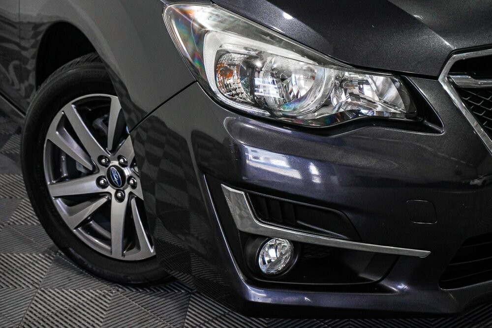 Subaru Impreza image 2