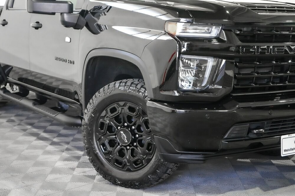 Chevrolet Silverado Hd image 2