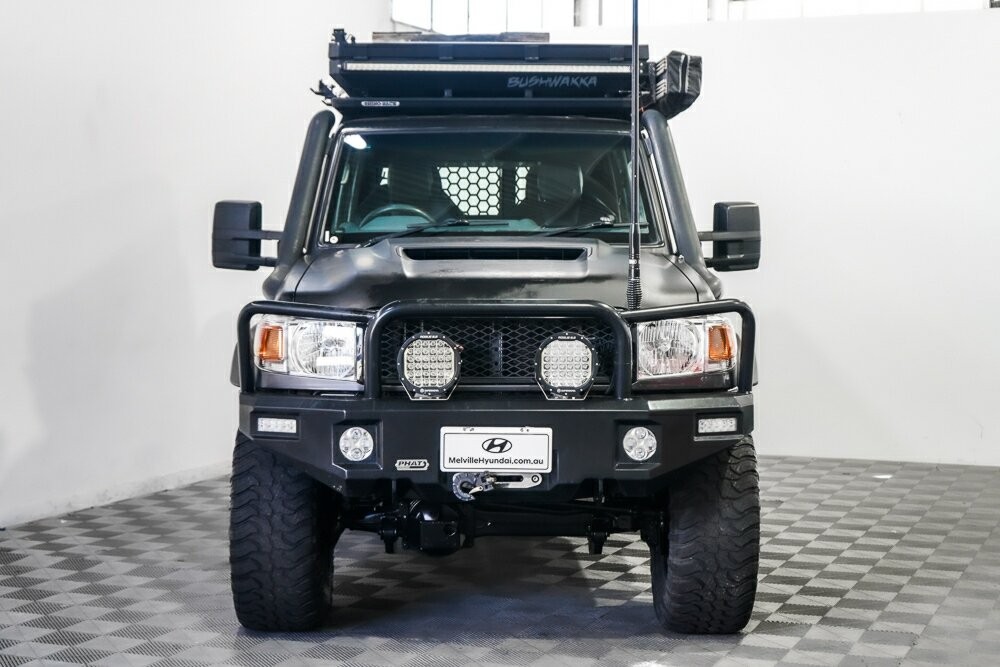 Toyota Landcruiser image 3