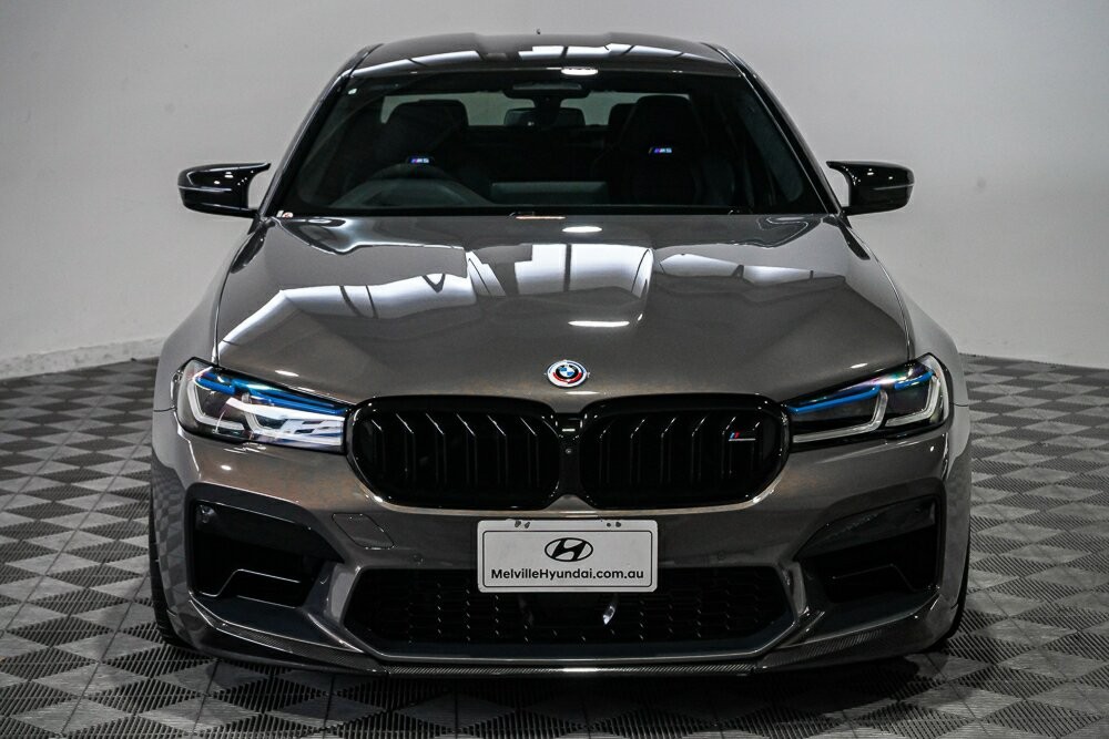 BMW M5 image 3