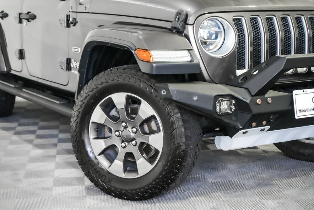 Jeep Wrangler image 2