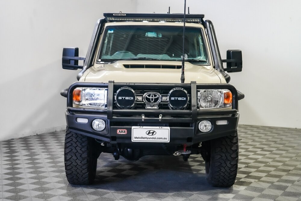 Toyota Landcruiser image 4