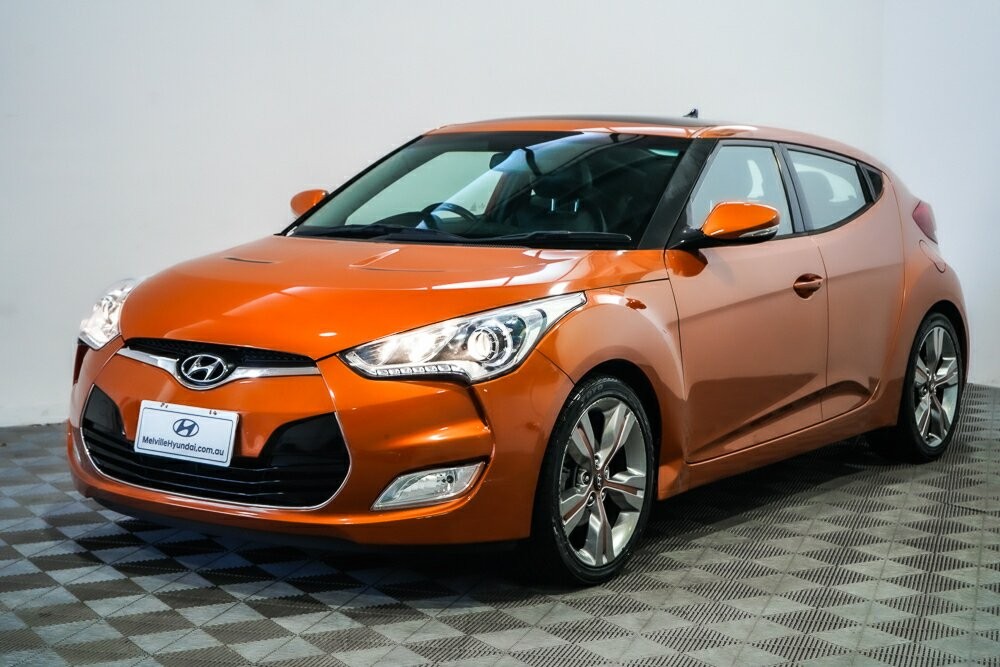 Hyundai Veloster image 4