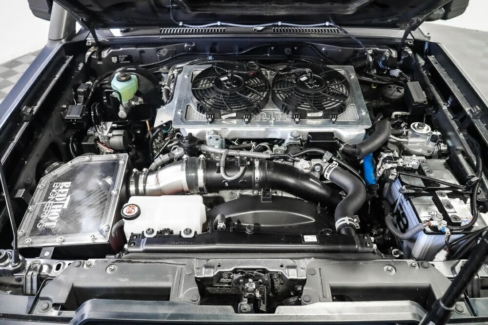 Toyota Landcruiser image 4