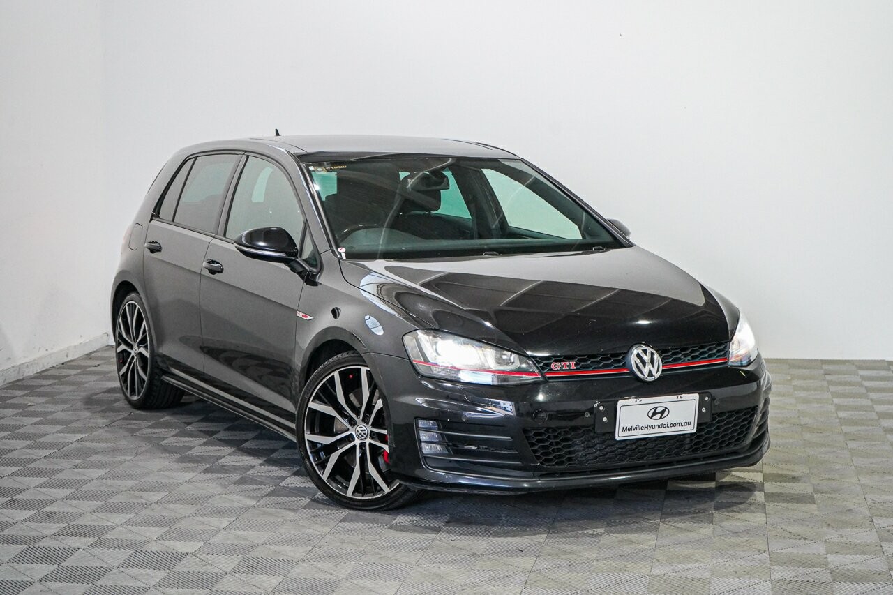 Volkswagen Golf image 1