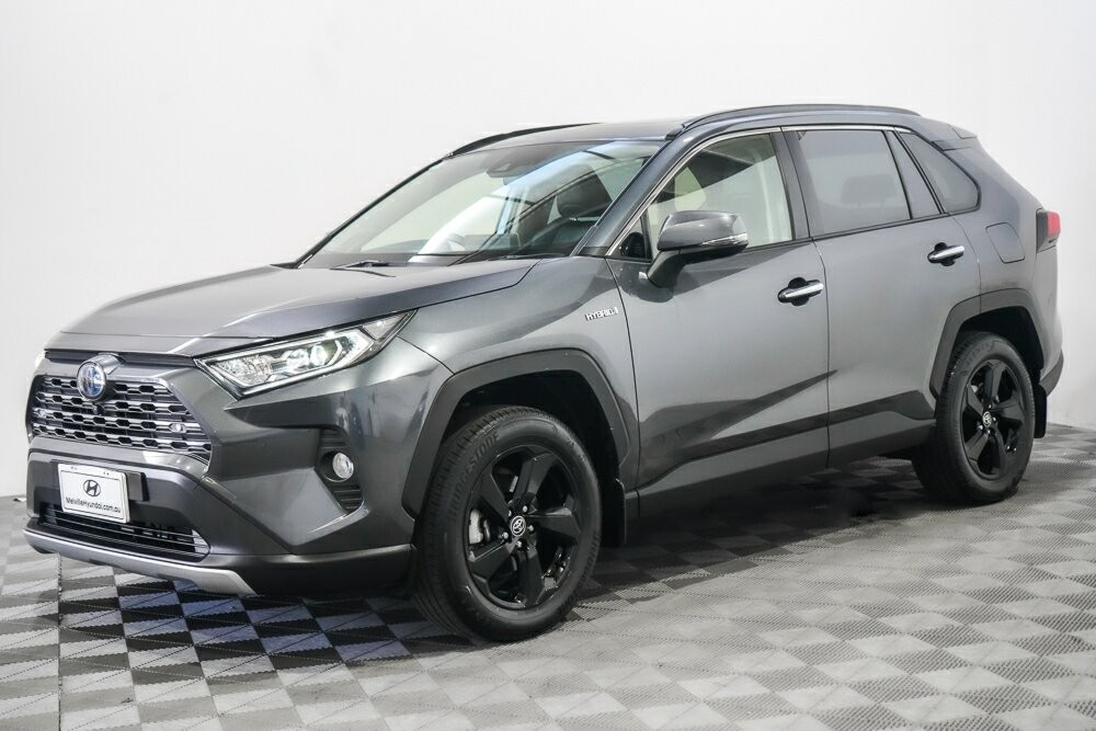 Toyota Rav4 image 4