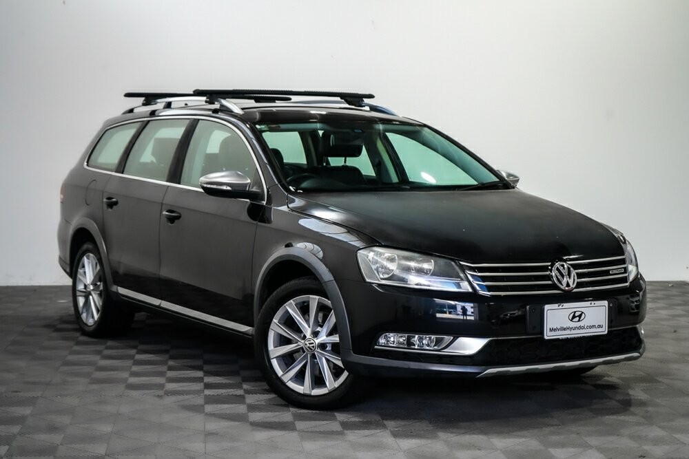 Volkswagen Passat image 1