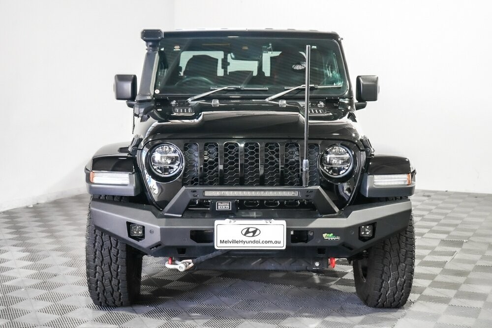 Jeep Gladiator image 3