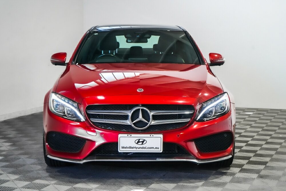 Mercedes Benz C-class image 2