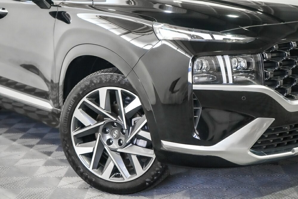 Hyundai Santa Fe image 2